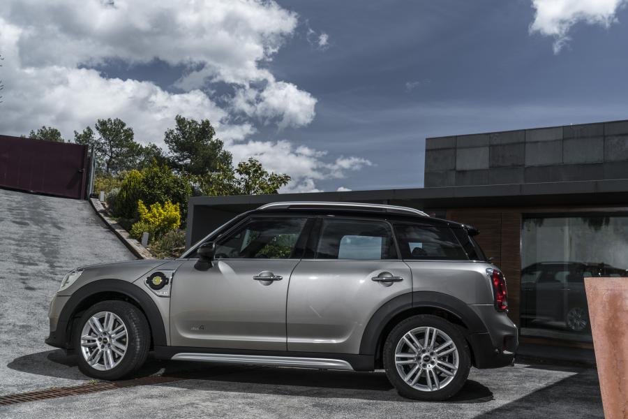  Mini Cooper S E Countryman ALL4 (F60) 2017 года  (WW) (фото 90 из 173)